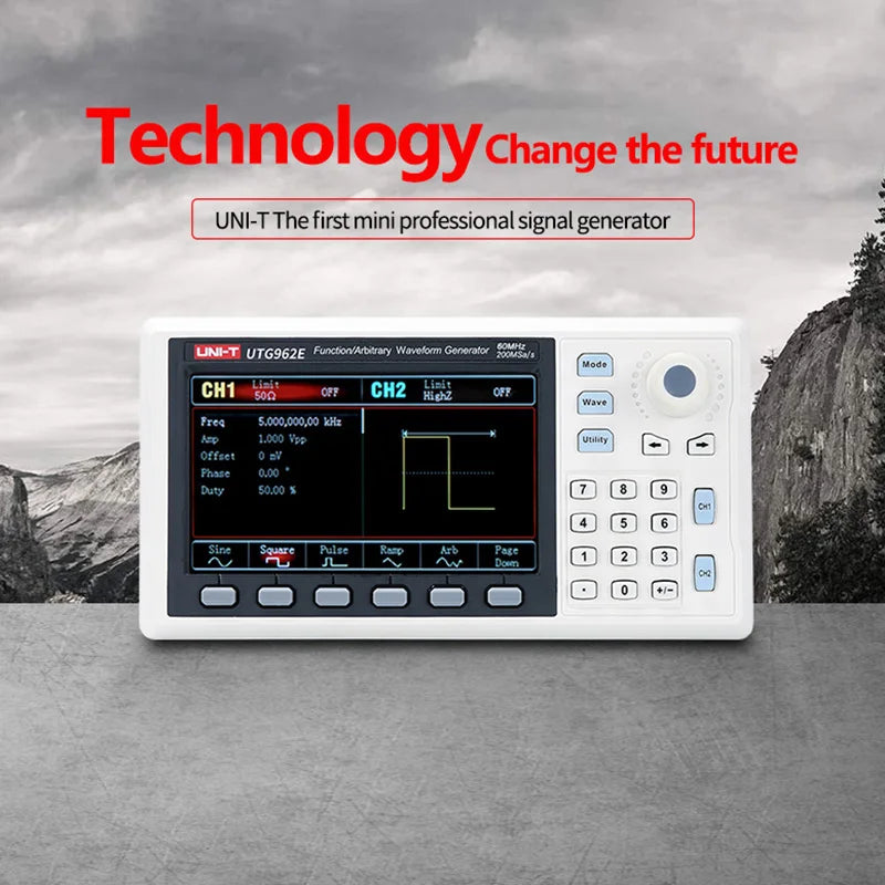 UNI-T UTG932E UTG962E Function Arbitrary Waveform Generator Signal Source Dual Channel 200MS/s 14bits Frequency Meter 60Mhz