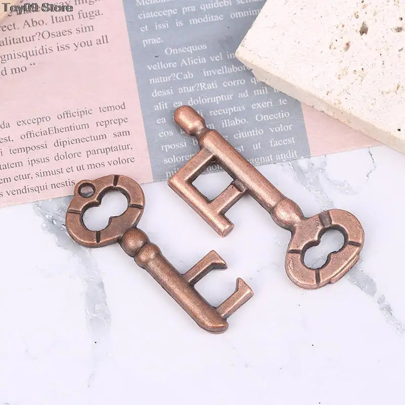 Decompression Toys Brain Tester Key Lock Toy Development Alloy Key Ring Puzzle Game Children's Kid IQ Thinking Test Key Puzzle