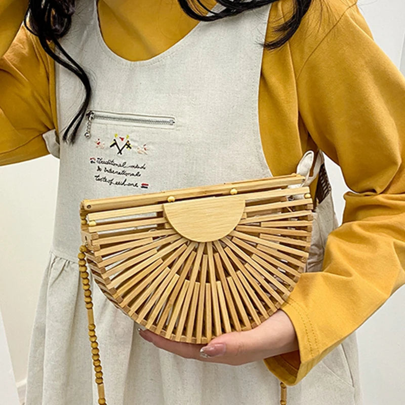 2023 summer Luxury handbag for women shoulder bag semicircle bamboo woven beach bag Mobile Phone Wallet