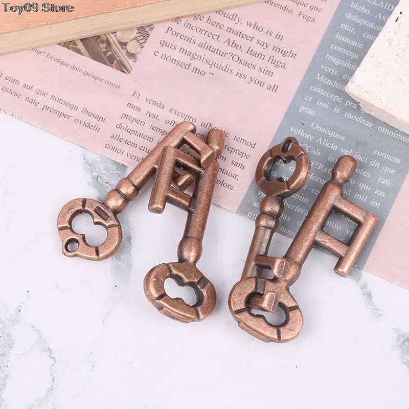 Decompression Toys Brain Tester Key Lock Toy Development Alloy Key Ring Puzzle Game Children's Kid IQ Thinking Test Key Puzzle