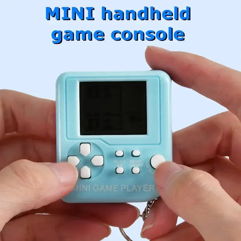 Portable Mini Classic Pocket Keychain Ring Anti Lost Retro Nostalgic Video Handheld Game Console Machine Kids Toys Gaming Player