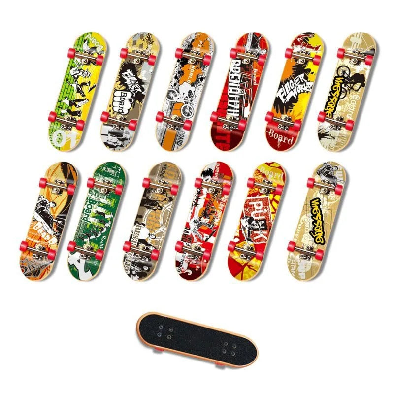 Mini Finger Skateboard Deck Board Fingerboard Ramps Boys Games Adult Novelty Children Training Props Skateboard Ramp Toy for Kid