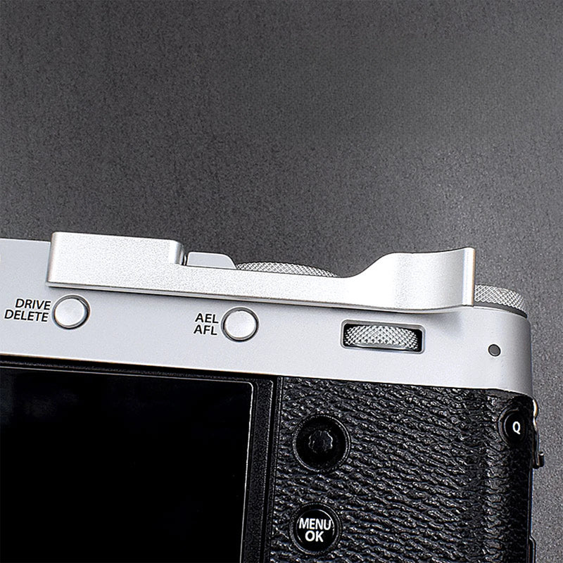 1pc Metal Thumbs Up Hand Grip Hot Shoe Cover for Fujifilm X100VI X-E4 X100V X100F X-E3 SILVER black camera accessories